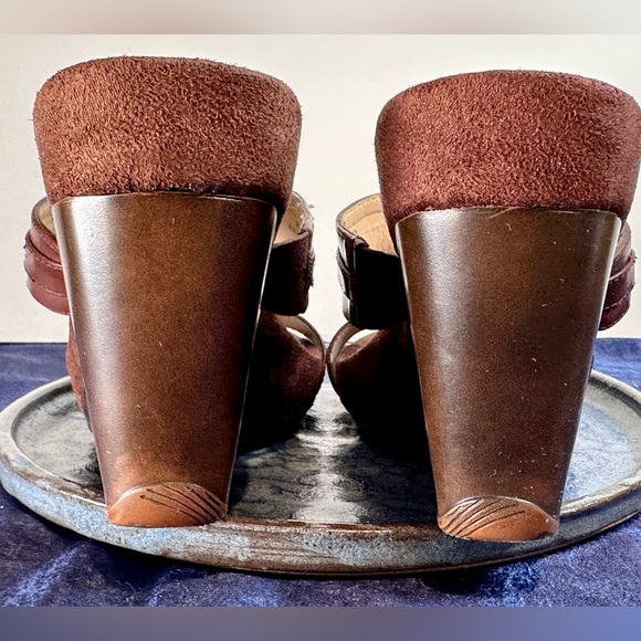 NINE WEST - Women’s Slip-on Wedge Sandler Sz 7.5 - BROWN - Picture 9 of 15